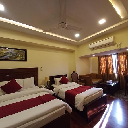 Diplomat Hotel Islamabad Bagian luar foto