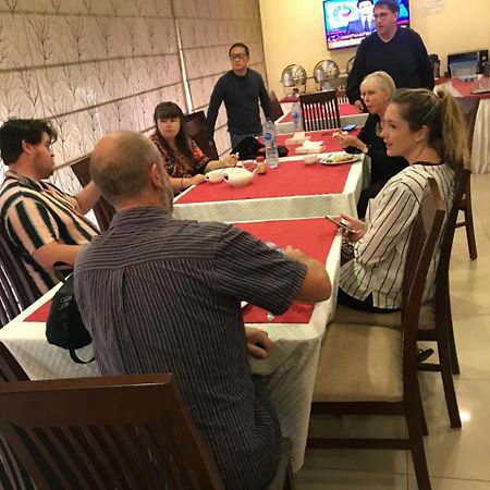 Diplomat Hotel Islamabad Bagian luar foto